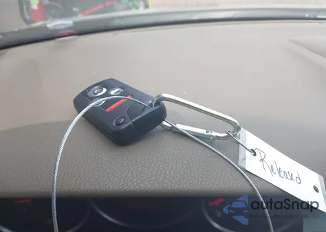 2007 Acura Rl 3.5 z USA, uszkodzony, nr VIN JH4KB166X7C003922